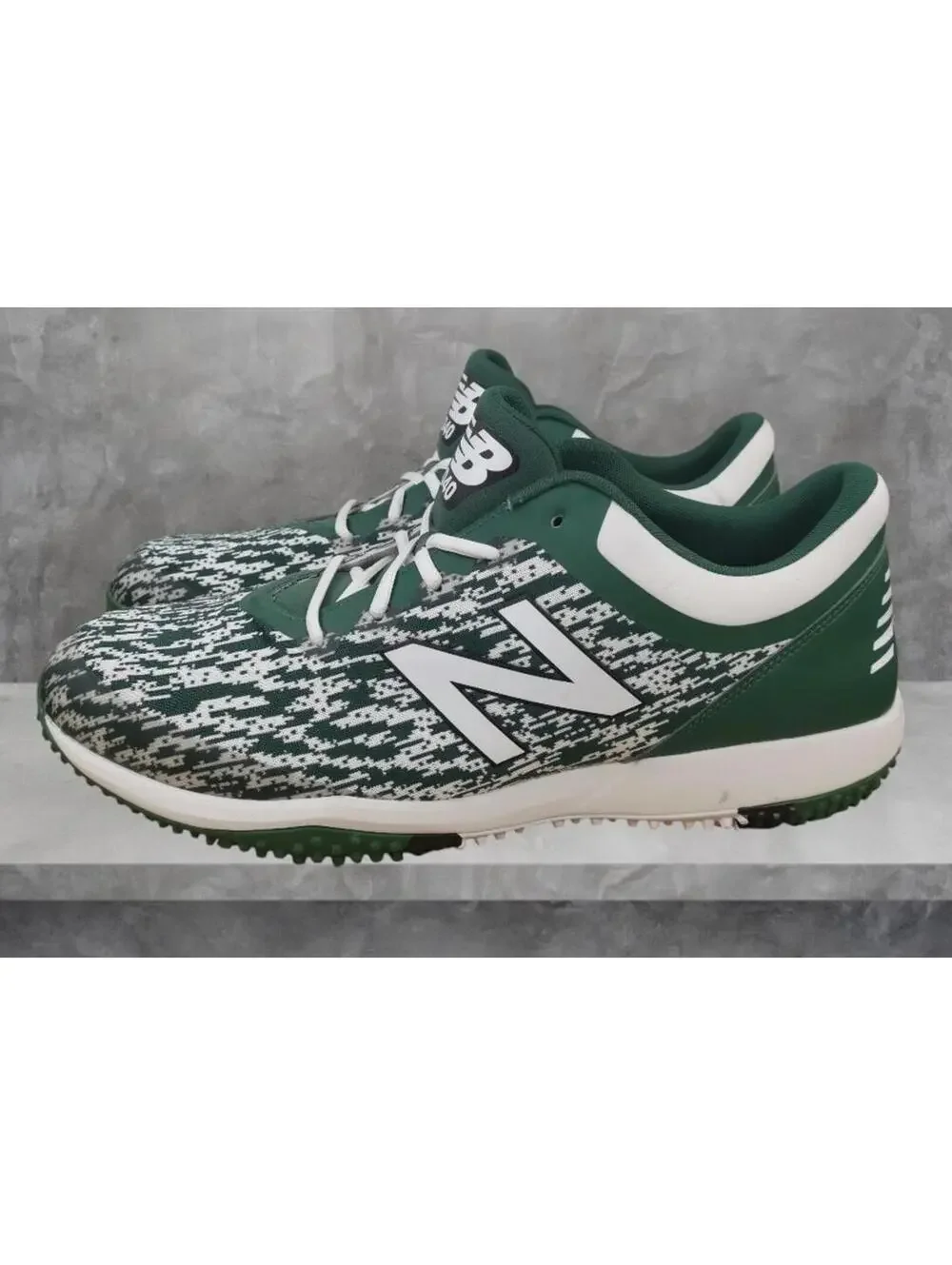 New Balance Baseball Shoes Turf 4040v5 Trainers Green White Men's Size 15D New